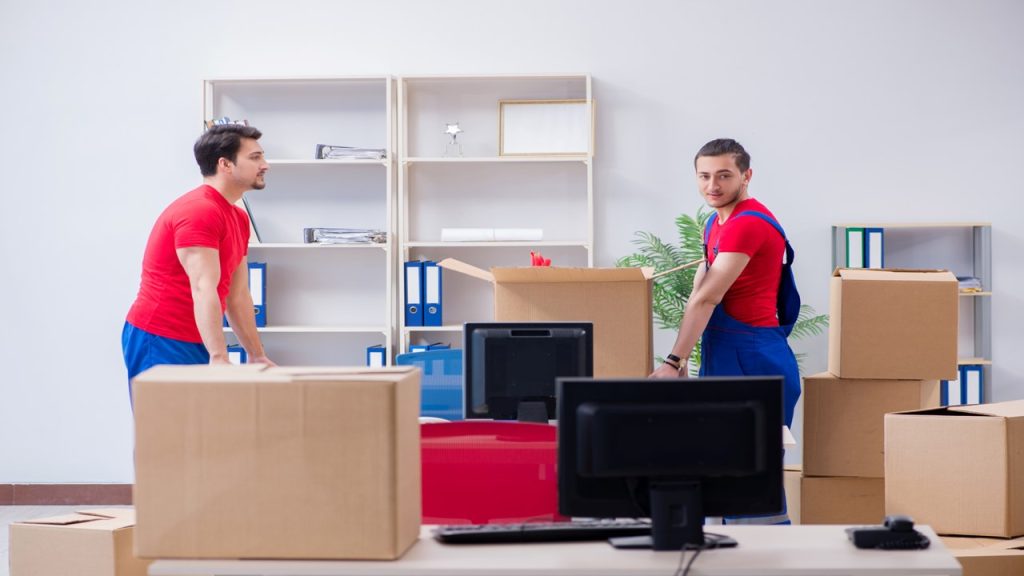 movers in dubai moving companies , movers and packers